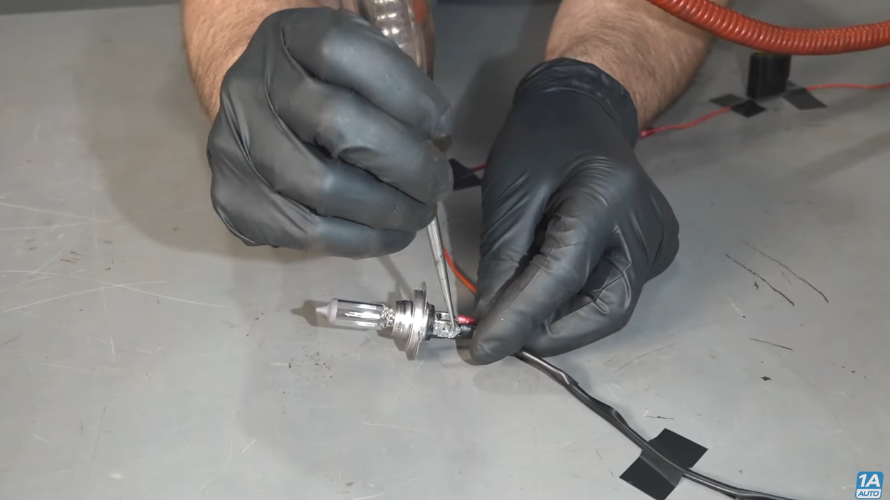 Blown vehicle fuses stop electricity from flowing