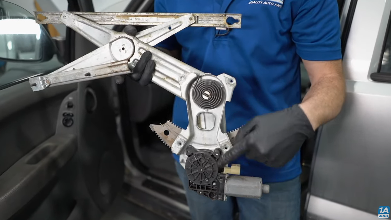 Top 5 Jeep Liberty Problems 1st Generation (2002 to 2007) 1A Auto